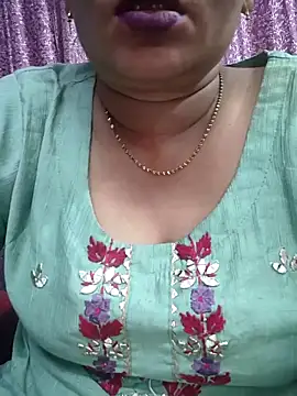 Snapshot of Ritasingh-0461 chatting on 09.28.25 Ritasingh-0461 online show from 09.28.25