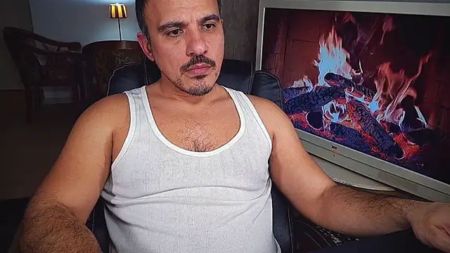 officeman7 online show from 01.02.25