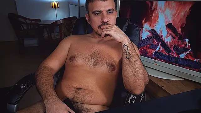 officeman7 online show from 01.22.25