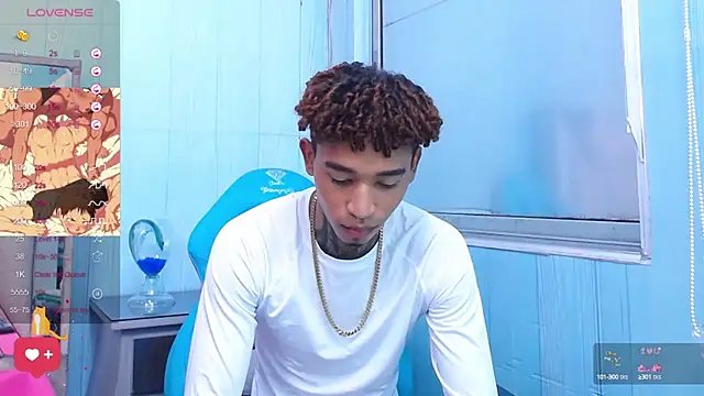 sexy blacks  online show from 03.10.25