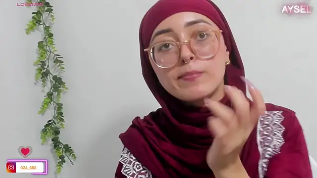 Snapshot of aysel_elid chatting on 02.12.25 aysel elid online show from 02.12.25