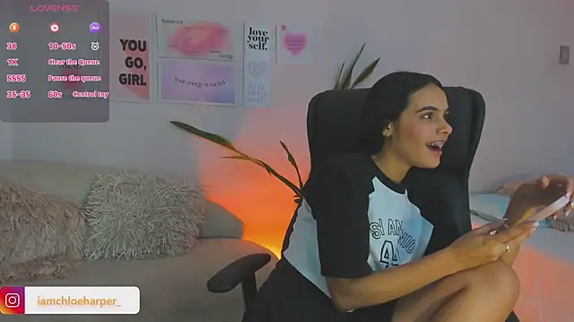 ChloeHarper  online show from 01.08.25