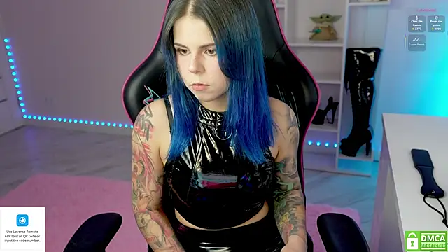 Latex Kitty online show from 09.13.25