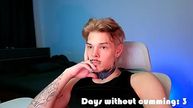 DENIS HERE online show from 04.21.26