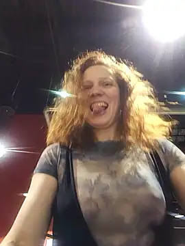 Exhibitionsplit online show from 03.07.26