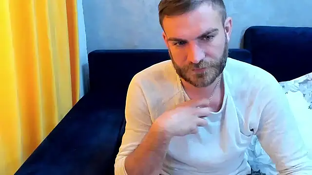 Snapshot of 10in_deluxe chatting on 02.22.25 10in deluxe online show from 02.22.25