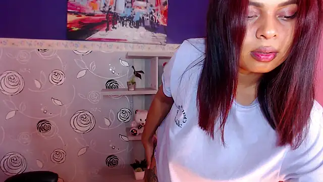 Naomi Tylers online show from 02.09.25