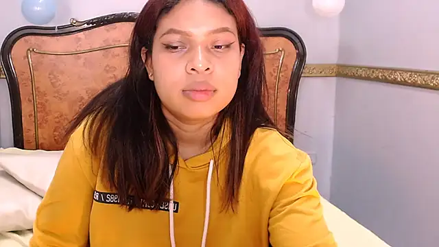 Naomi Tylers online show from 02.23.25