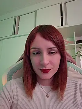 Snapshot of Ahrya_ chatting on 06.26.26 Ahrya online show from 06.26.26