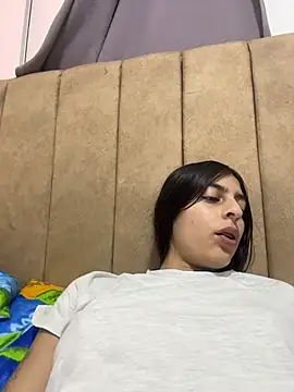 Snapshot of cristel_17 chatting on 02.04.26 cristel 17 online show from 02.04.26