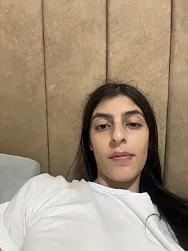 Snapshot of cristel_17 chatting on 02.08.26 cristel 17 online show from 02.08.26