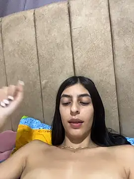 Snapshot of cristel_17 chatting on 02.18.26 cristel 17 online show from 02.18.26