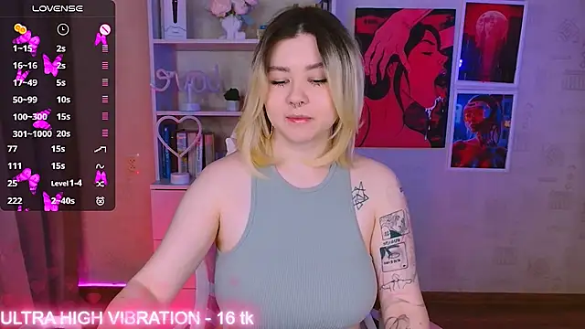 cutie mili online show from 02.23.25