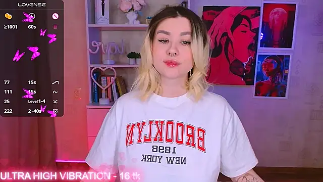 cutie mili online show from 03.21.25