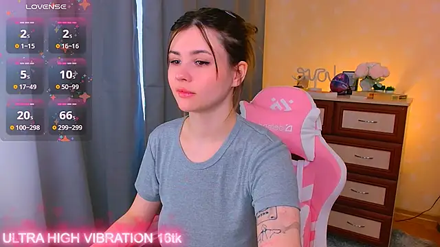 cutie mili online show from 09.16.25