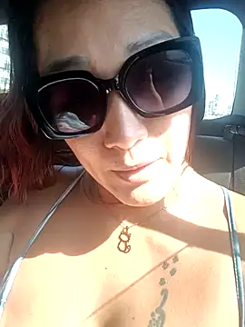 LISA BULLOCK  online show from 03.11.25