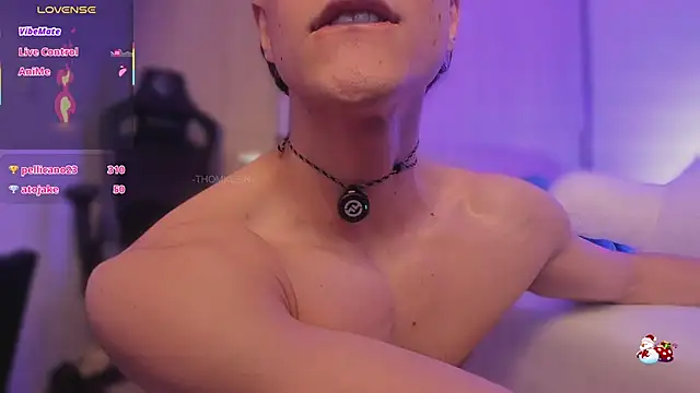 Snapshot of thomklein chatting on 11.15.25 thomklein online show from 11.15.25