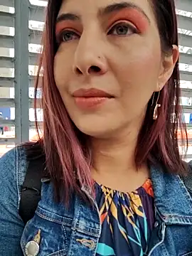 scarlett moore online show from 11.02.25