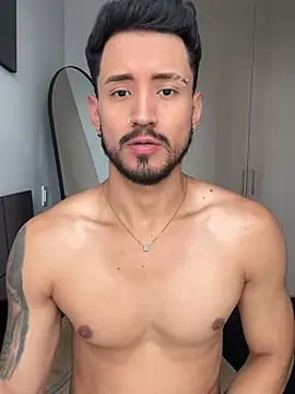 AxelKing1326 online show from 03.29.26