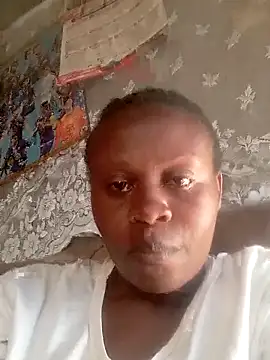 Snapshot of Amelyah chatting on 12.18.25 Amelyah online show from 12.18.25