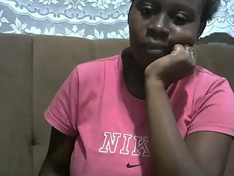 Snapshot of Amelyah chatting on 01.06.26 Amelyah online show from 01.06.26