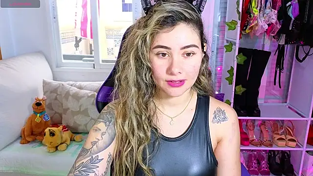 Tawny cox online show from 02.22.25