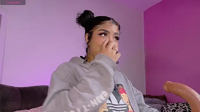 foxxy-lov3 online show from 02.12.26