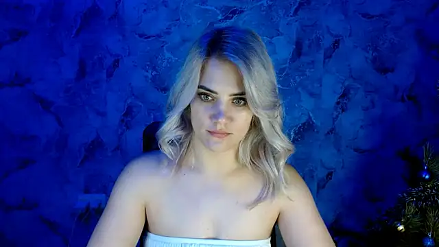 nika gold1 online show from 12.28.24