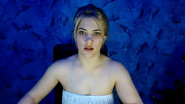 nika gold1 online show from 01.15.25