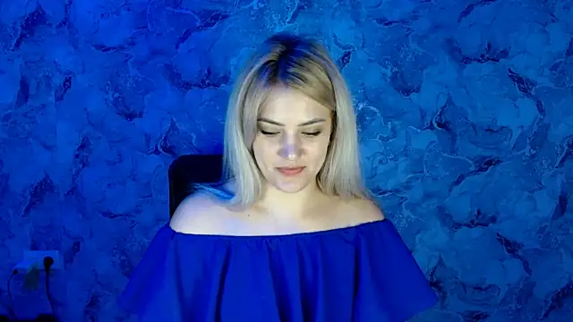 nika gold1 online show from 03.15.25