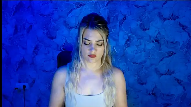 nika gold1 online show from 11.11.25