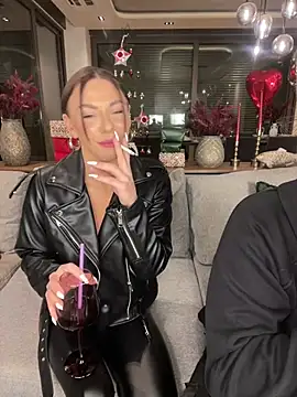 SexOnMyLvL online show from 12.20.24