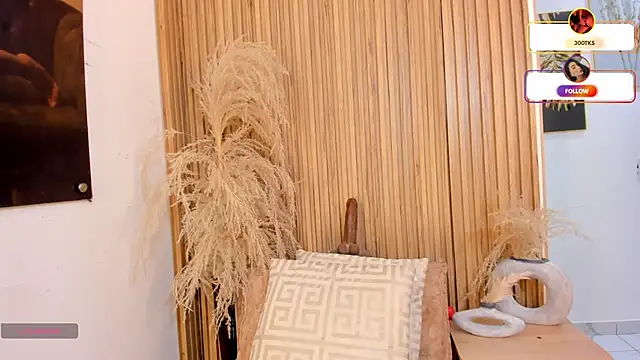 Snapshot of sofhiaa_adaams chatting on 02.18.26 sofhiaa adaams online show from 02.18.26