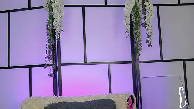 Xenomy online show from 12.02.25