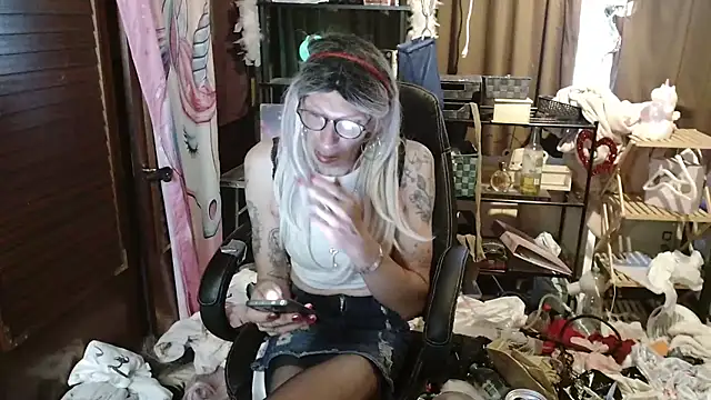 Ombeline1 online show from 09.13.25