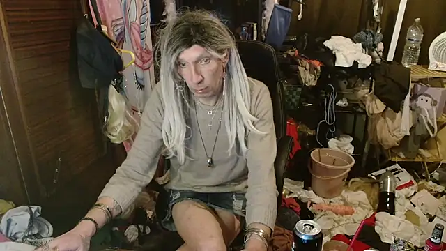 Ombeline1 online show from 01.06.26