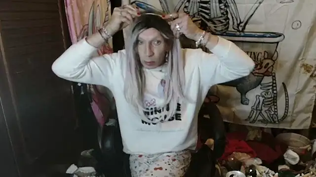 Ombeline1 online show from 03.25.26