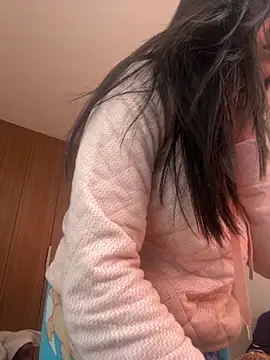 Snapshot of Juana19 chatting on 11.22.25 Juana19 online show from 11.22.25