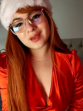 Lia Hurley online show from 12.24.24