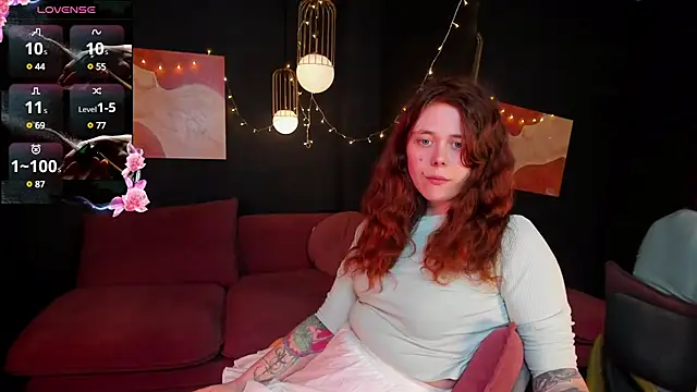 SophiePure online show from 02.25.25