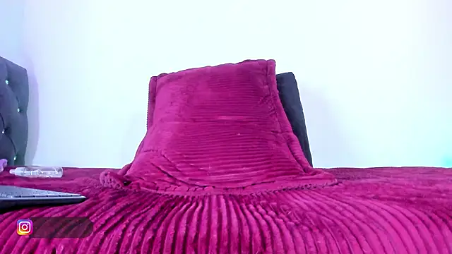 mariana preciado online show from 02.07.25