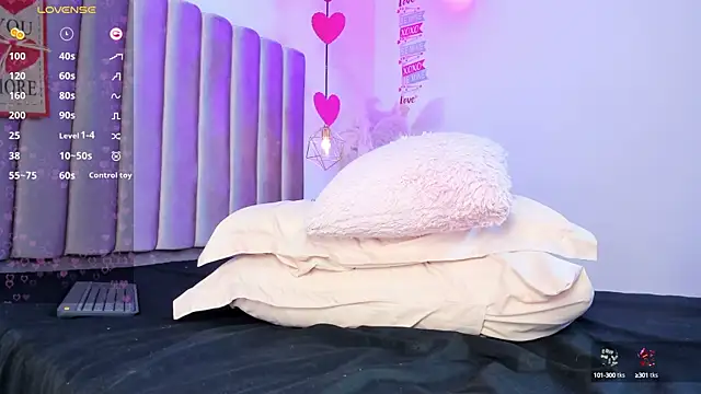 AmelyaMann online show from 02.19.25