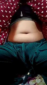 Snapshot of Mangla_Bhabhi chatting on 12.24.24 Mangla Bhabhi online show from 12.24.24