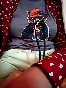 Snapshot of Mangla_Bhabhi chatting on 01.08.25 Mangla Bhabhi online show from 01.08.25