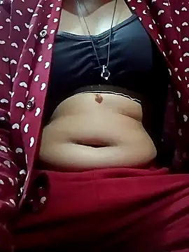 Snapshot of Mangla_Bhabhi chatting on 11.17.25 Mangla Bhabhi online show from 11.17.25