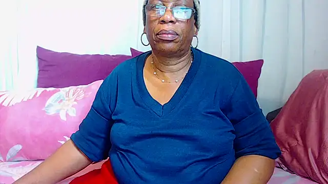 Snapshot of Freakyassnwildx chatting on 09.26.25 Freakyassnwildx online show from 09.26.25