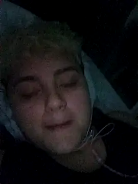 isabeautyx19 online show from 01.15.25