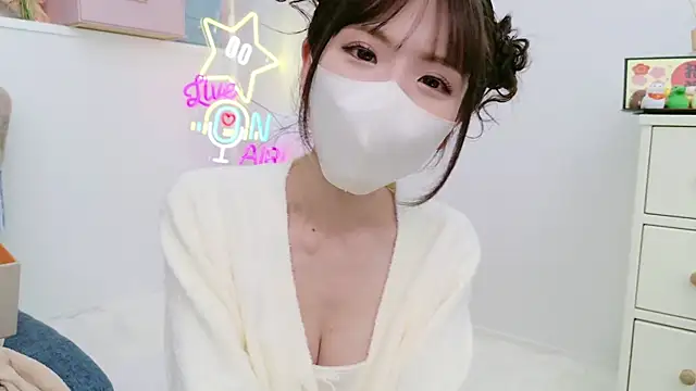 -minami- online show from 01.13.25