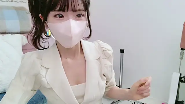 -minami- online show from 03.08.25