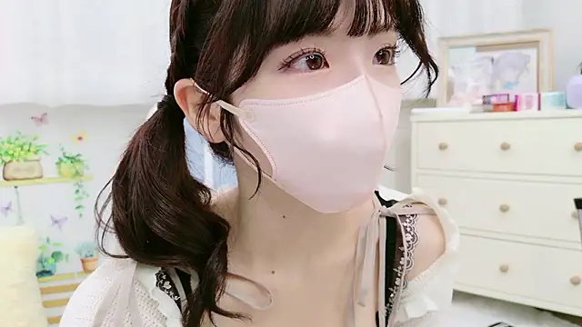 -minami- online show from 10.07.25